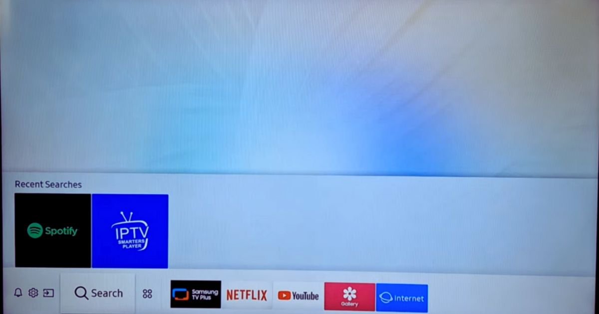 IPTV Smarters Player app visible in samsung smart tv search bar option